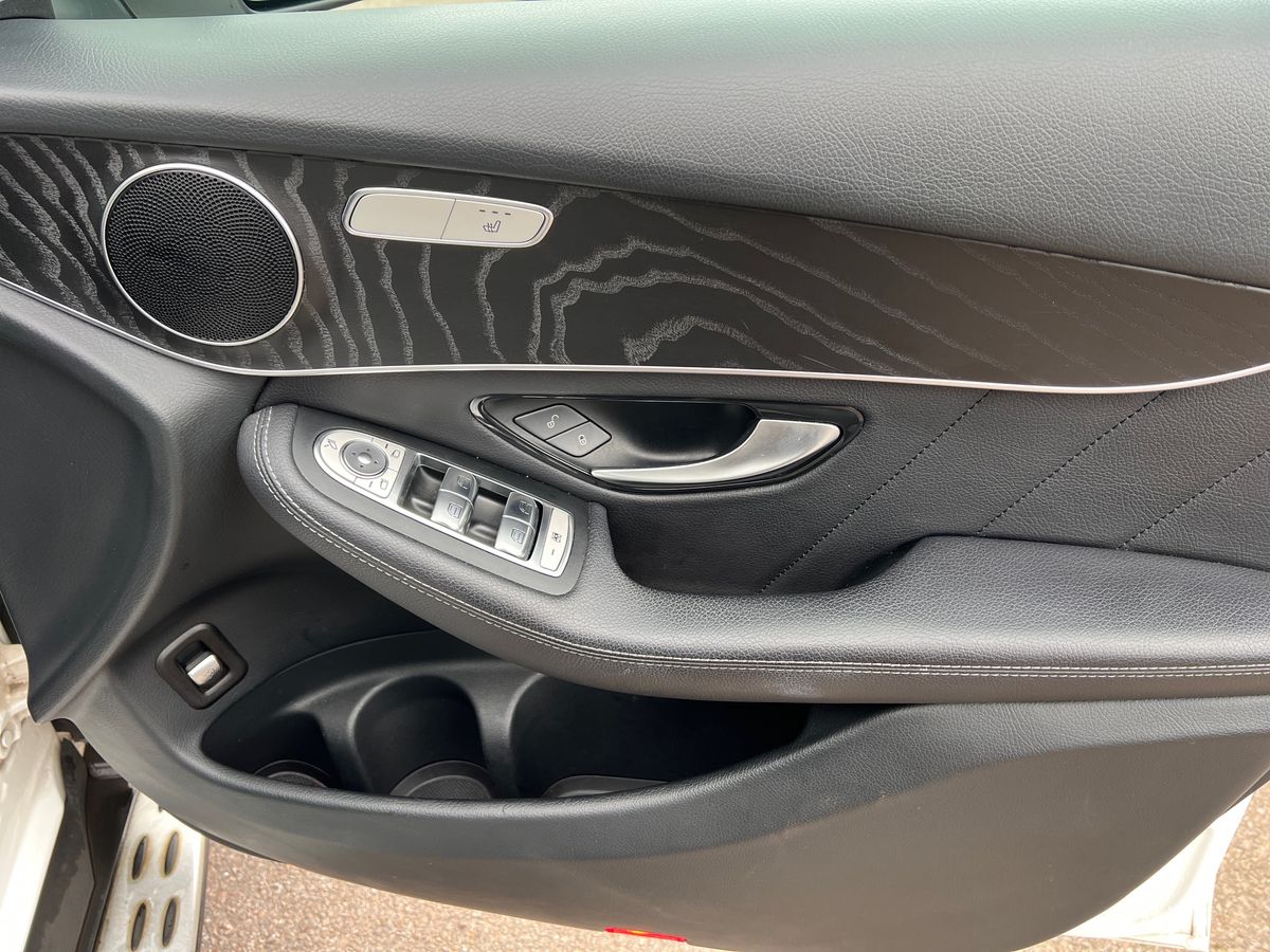 Used Mercedes-Benz GLC 2019 for sale - 76390165: Photo 35