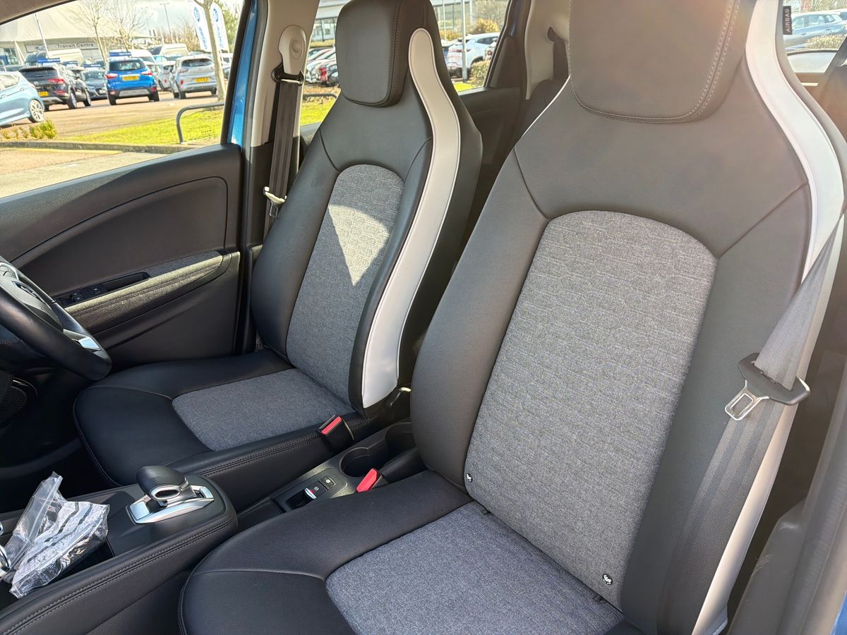 Used Renault Zoe 2020 for sale - 77678779: Photo 13