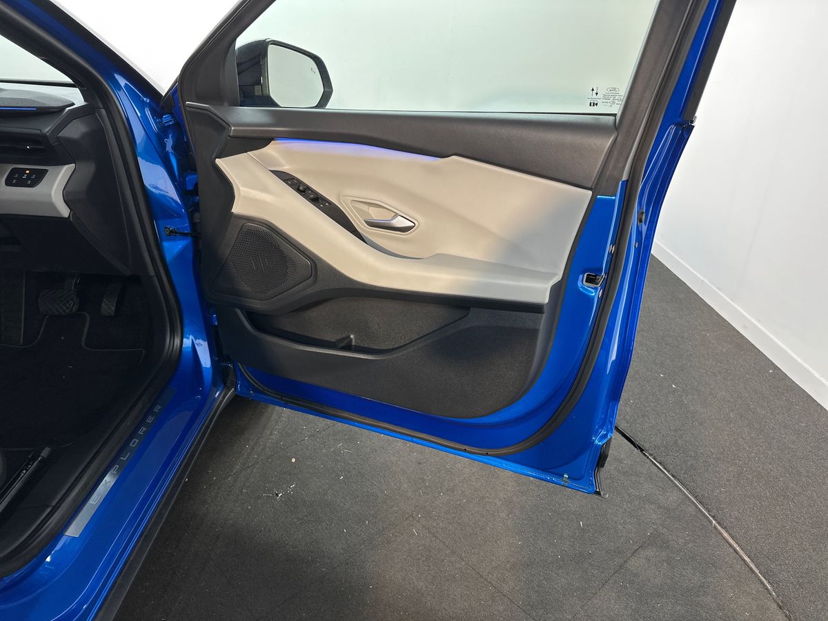 Used Ford Explorer 2025 for sale - 76434752: Photo 35