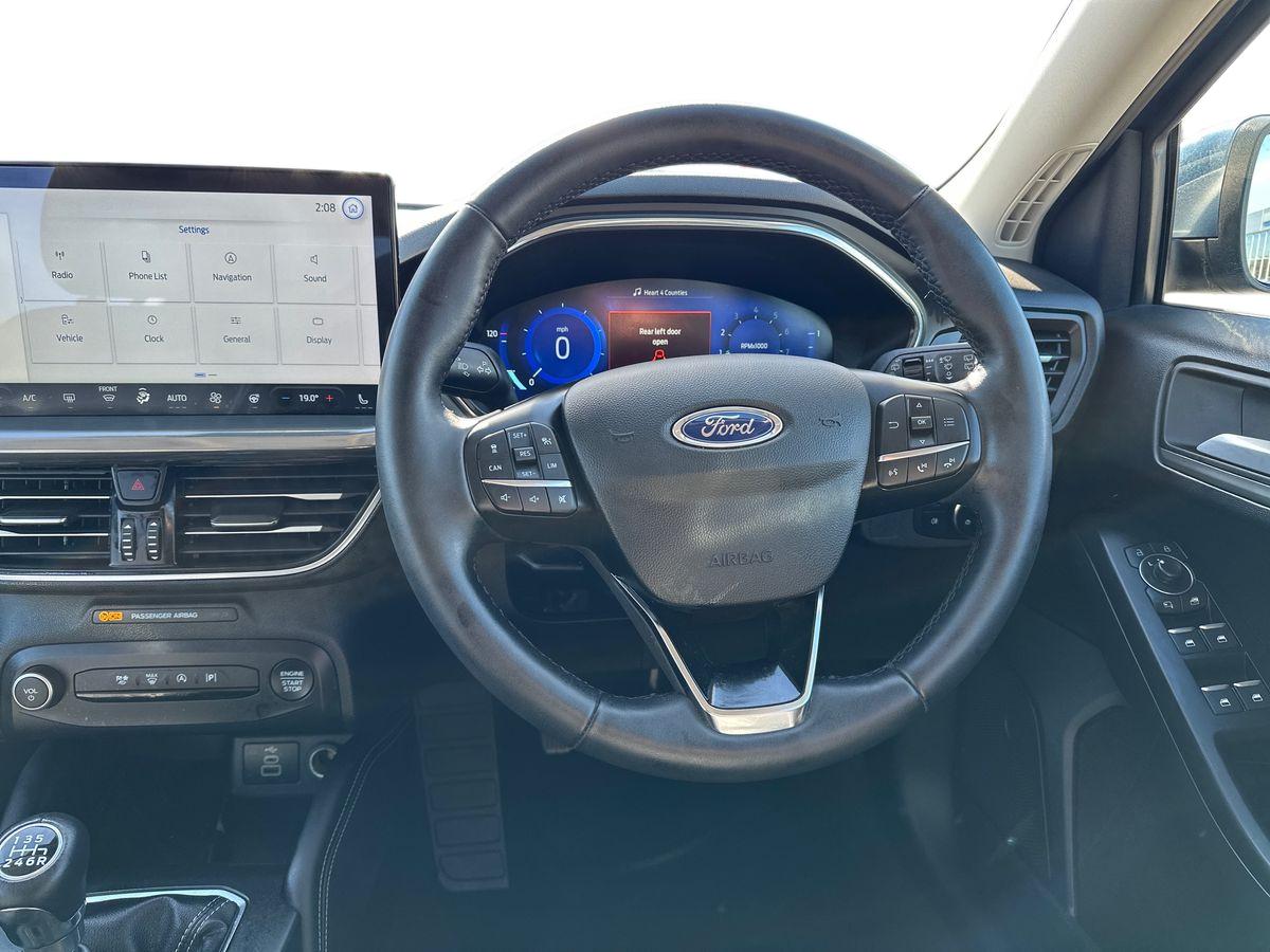 Used Ford Focus 2023 for sale - 77927435: Photo 17