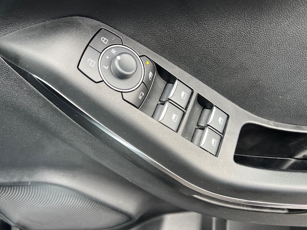 Used Ford Puma 2023 for sale - 76289858: Photo 25