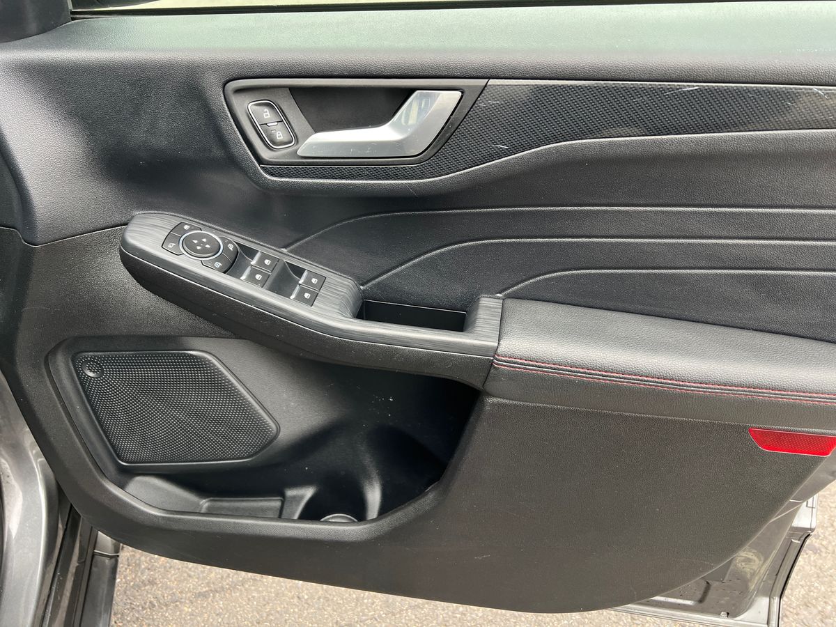 Used Ford Kuga 2022 for sale - 76410606: Photo 35