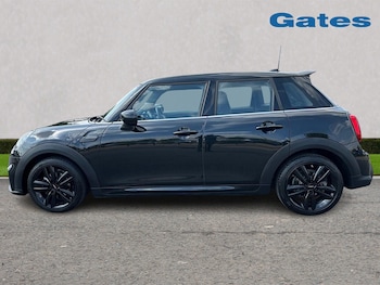Used MINI Hatch 2023 for sale - 79317814: Photo