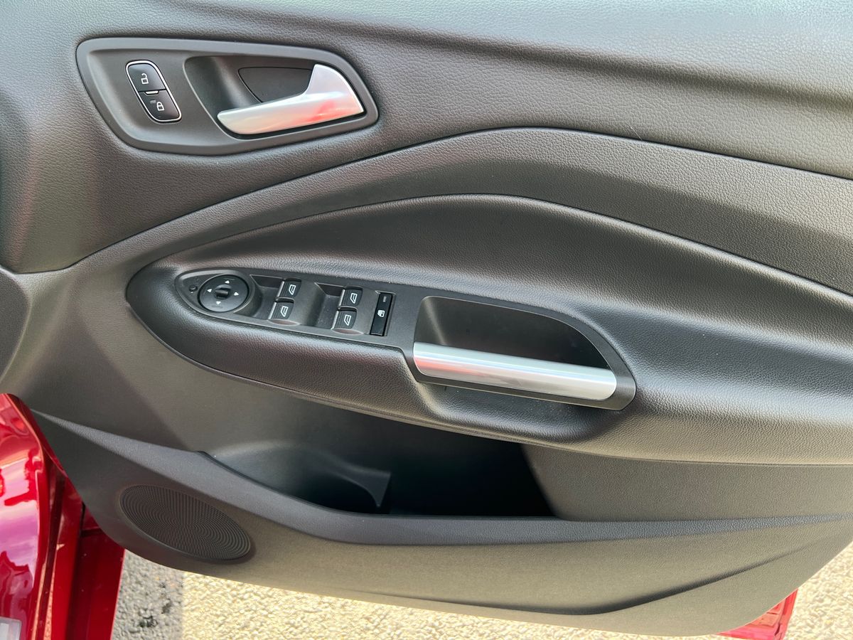 Used Ford Kuga 2018 for sale - 76390045: Photo 35