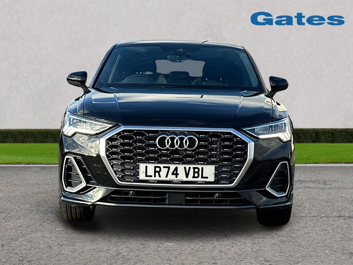 Used Audi Q3 2024 for sale - 77526054: Photo 2