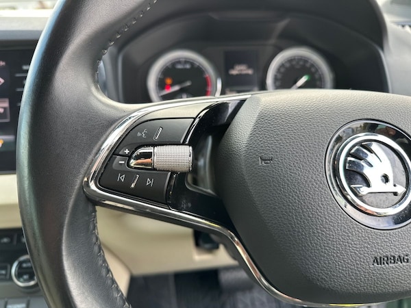 Used Skoda Karoq 2021 for sale - 76297412: Photo 26