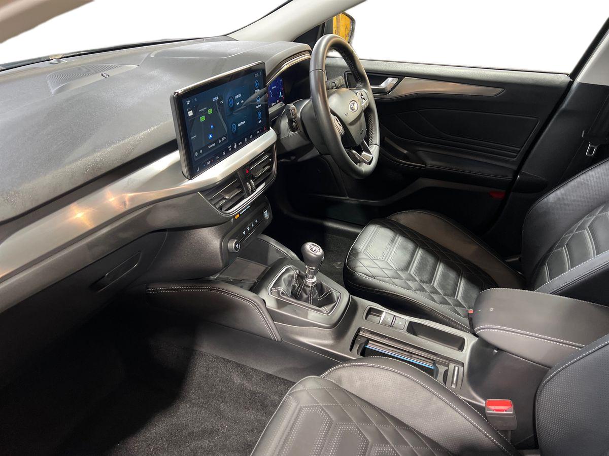 Used Ford Focus 2022 for sale - 76328279: Photo 11