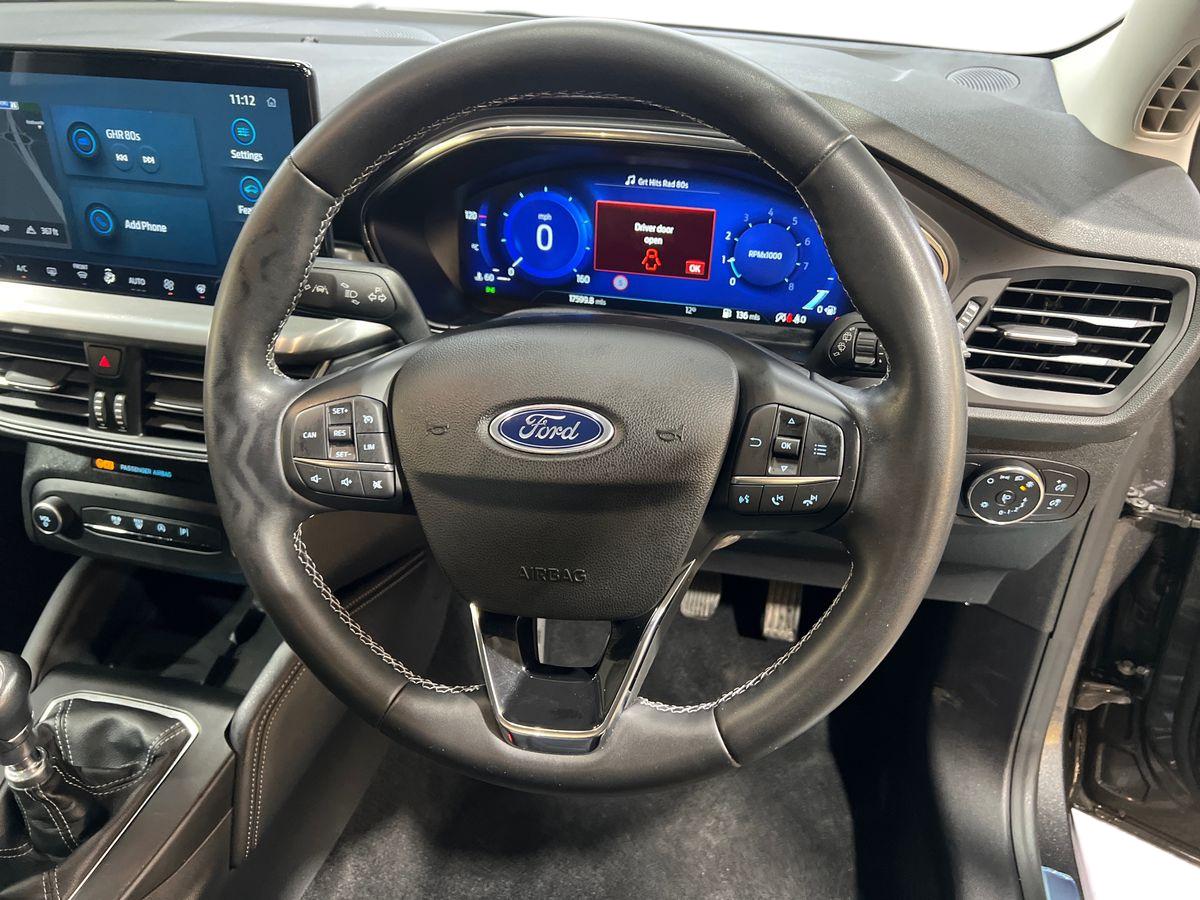 Used Ford Focus 2022 for sale - 76328279: Photo 17