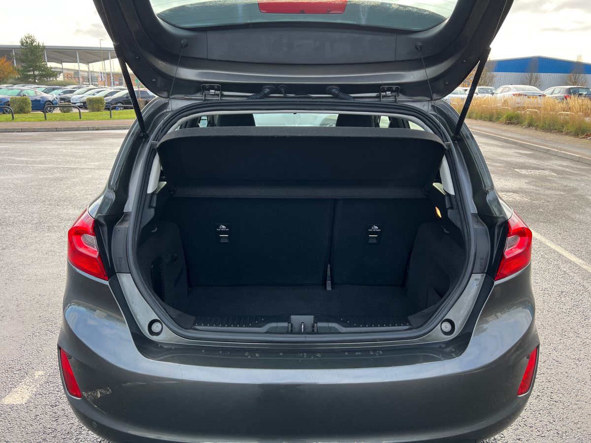 Used Ford Fiesta 2019 for sale - 76442056: Photo 34