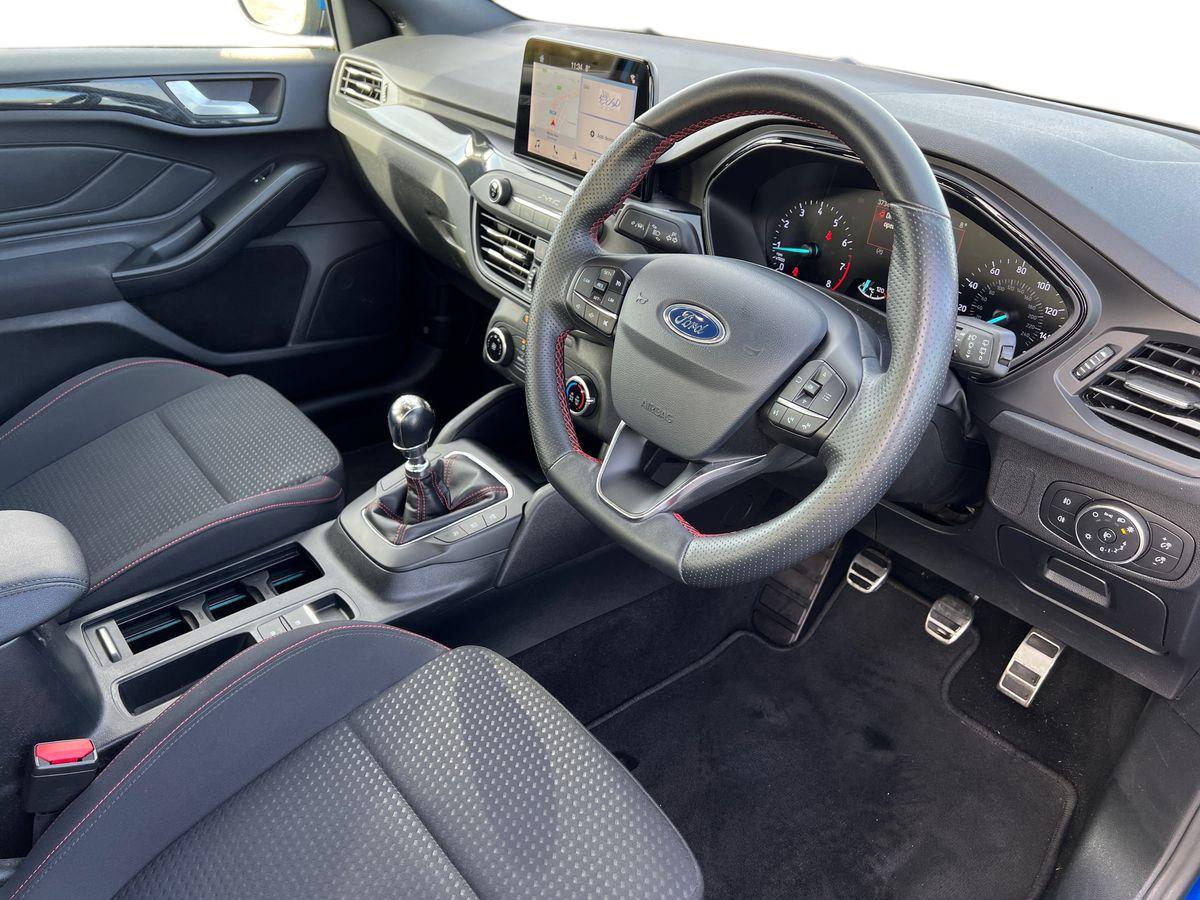 Used Ford Focus 2019 for sale - 76445075: Photo 10