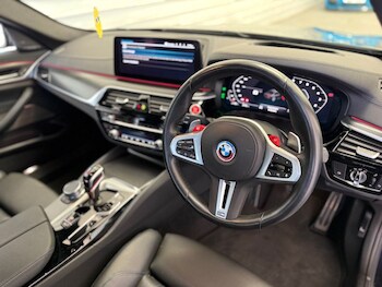 Used BMW 5 Series 2022 for sale - 76631978: Photo