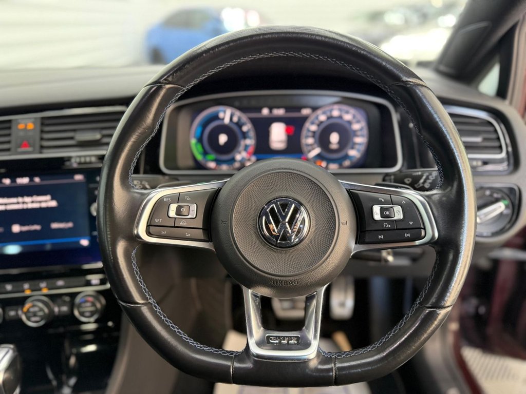 Used Volkswagen Golf 2017 for sale - 77052224: Photo 46