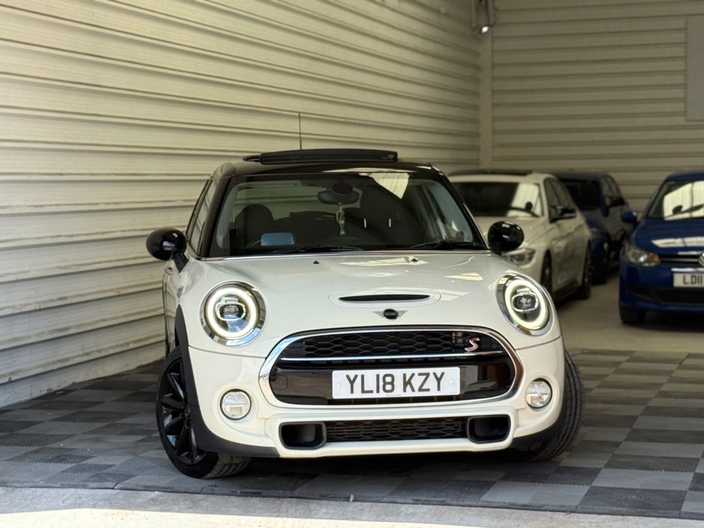 Used MINI Hatch 2018 for sale - 76631908: Photo 10