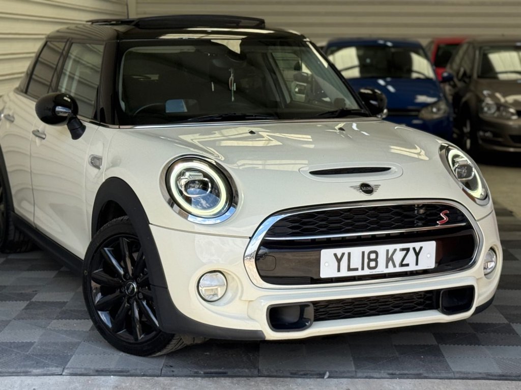 Used MINI Hatch 2018 for sale - 76631908: Photo 14