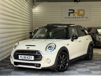 Used MINI Hatch 2018 for sale - 76631908: Photo