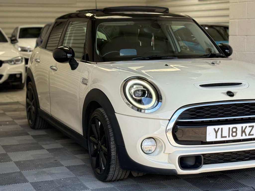 Used MINI Hatch 2018 for sale - 76631908: Photo 20