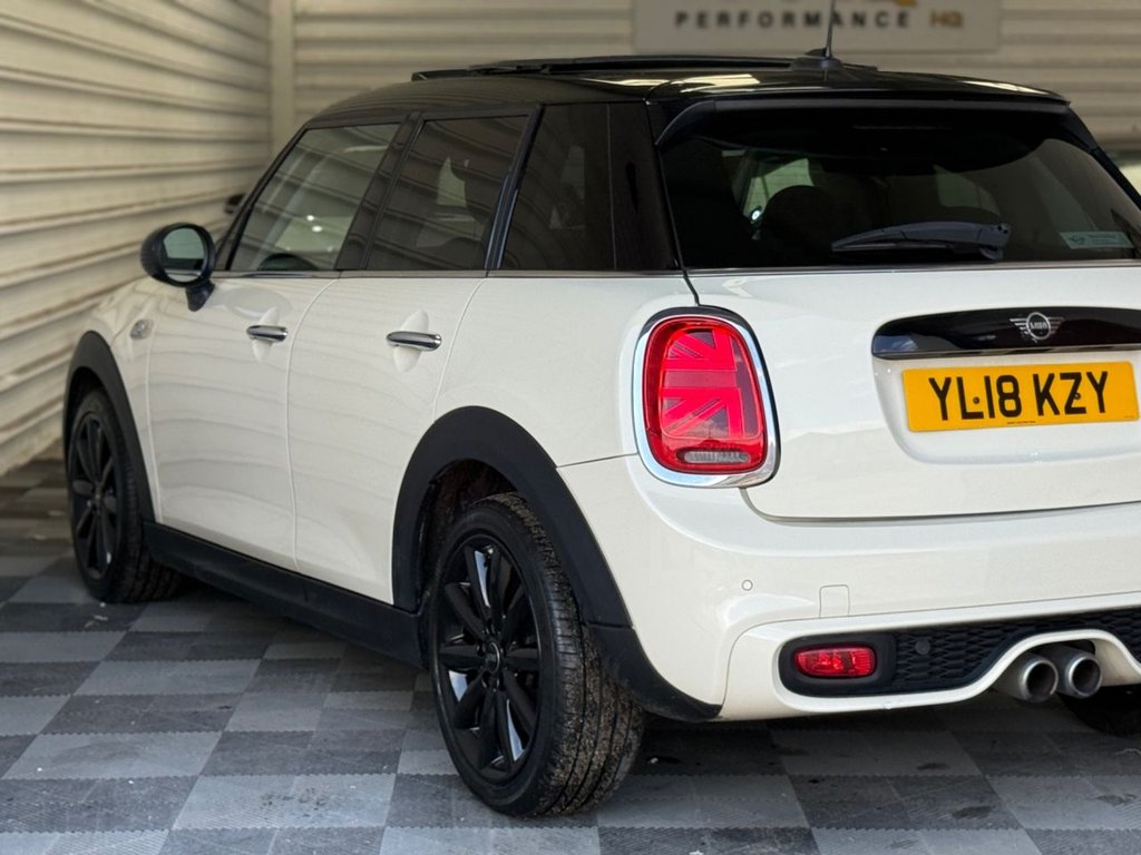 Used MINI Hatch 2018 for sale - 76631908: Photo 26