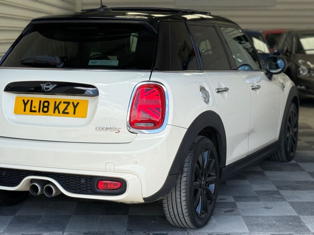Used MINI Hatch 2018 for sale - 76631908: Photo 31