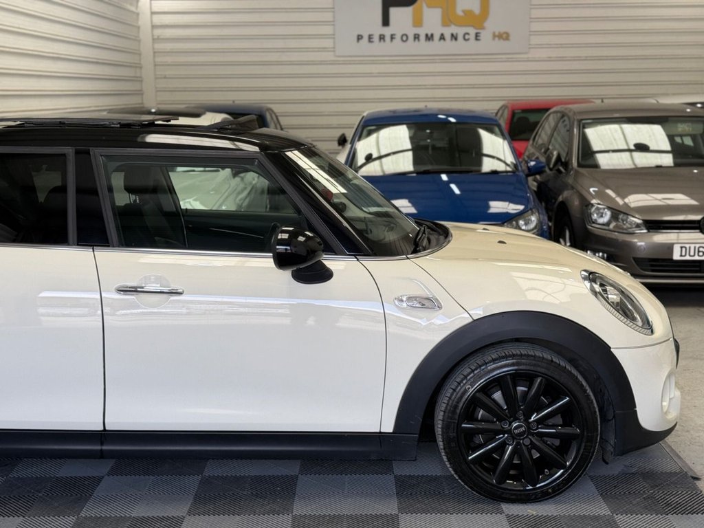 Used MINI Hatch 2018 for sale - 76631908: Photo 34