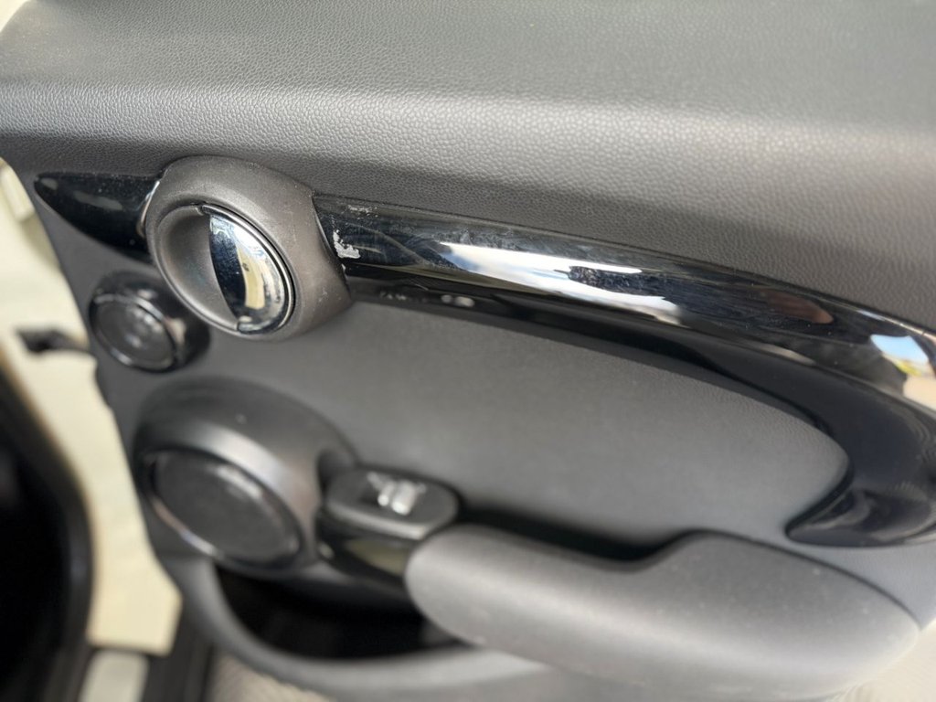 Used MINI Hatch 2018 for sale - 76631908: Photo 46