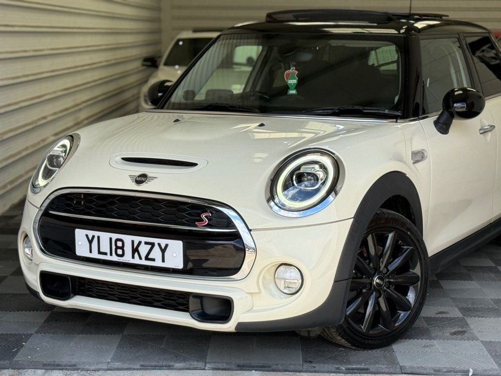 Used MINI Hatch 2018 for sale - 76631908: Photo 8