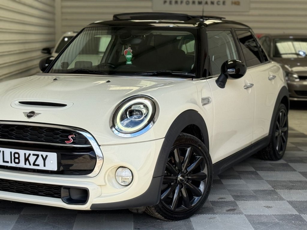 Used MINI Hatch 2018 for sale - 76631908: Photo 9