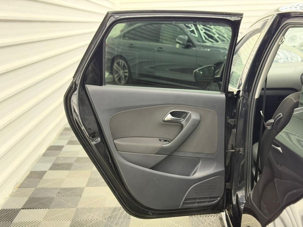 Used Volkswagen Polo 2013 for sale - 77614174: Photo 28