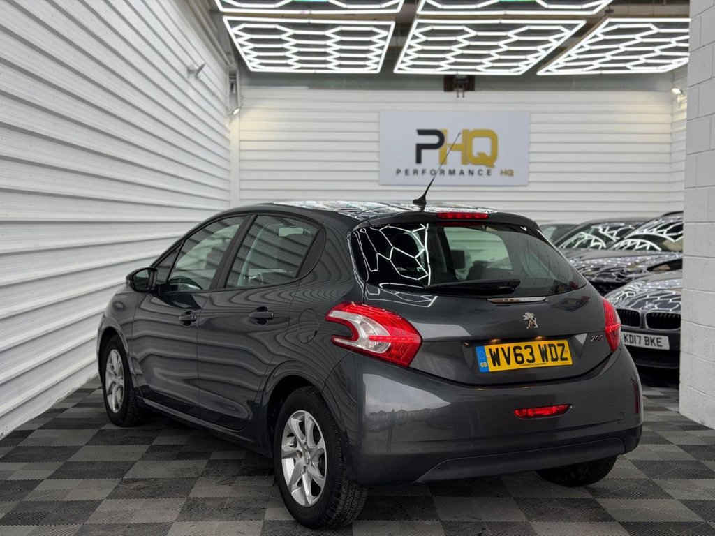 Used Peugeot 208 2013 for sale - 77413448: Photo 10