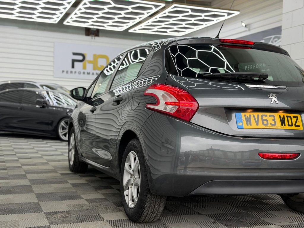 Used Peugeot 208 2013 for sale - 77413448: Photo 17