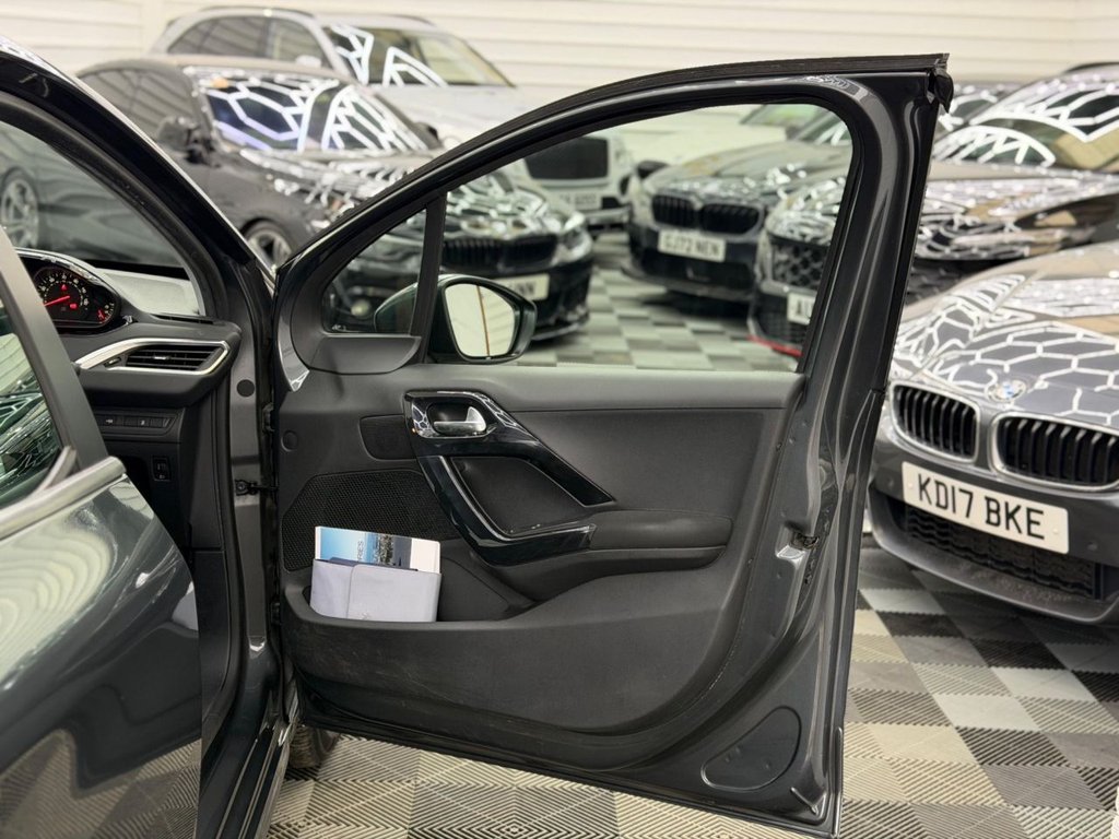 Used Peugeot 208 2013 for sale - 77413448: Photo 28