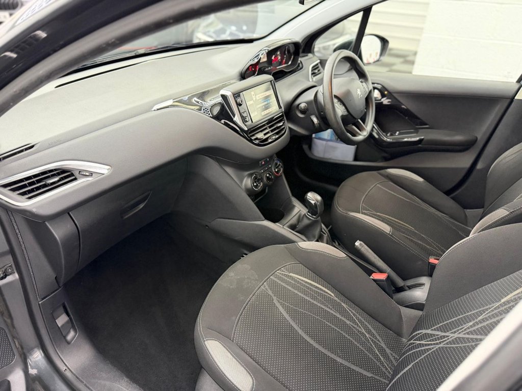 Used Peugeot 208 2013 for sale - 77413448: Photo 30