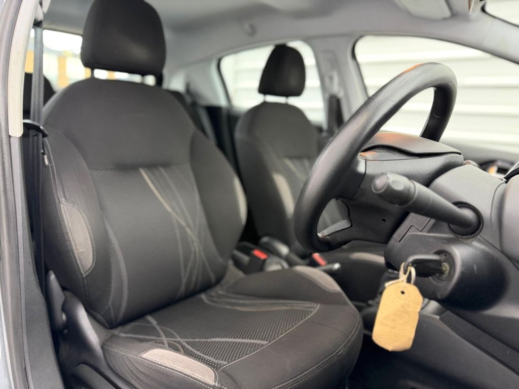 Used Peugeot 208 2013 for sale - 77413448: Photo 39