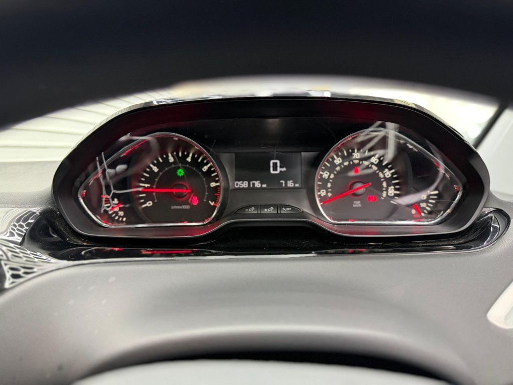 Used Peugeot 208 2013 for sale - 77413448: Photo 42