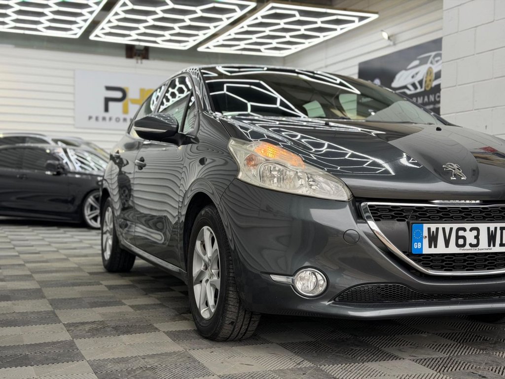 Used Peugeot 208 2013 for sale - 77413448: Photo 5