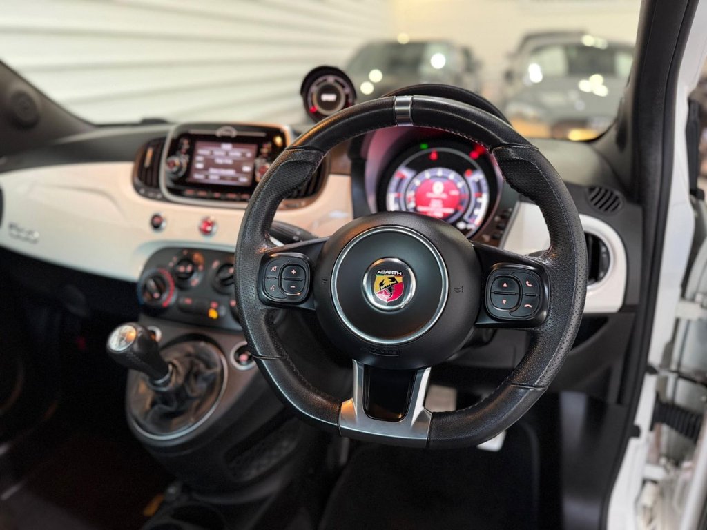 Used Abarth 595 2018 for sale - 76717196: Photo 3