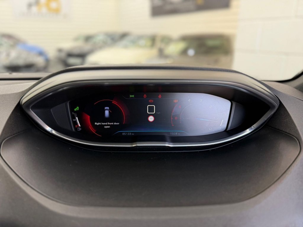 Used Peugeot 3008 2017 for sale - 77241693: Photo 46