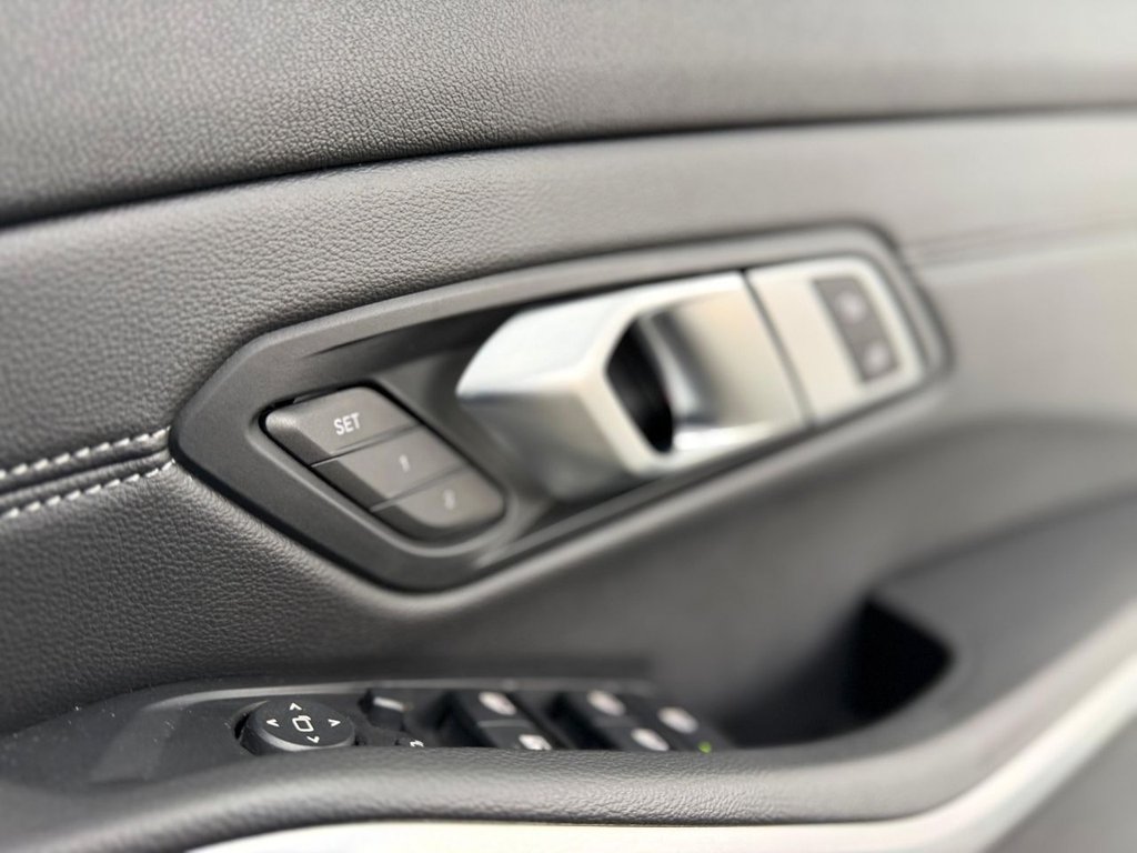 Used BMW 3 Series 2019 for sale - 77372921: Photo 50