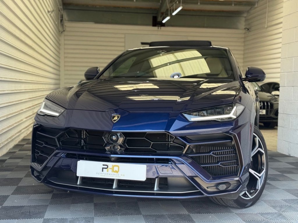 Used Lamborghini Urus 2018 for sale - 76631980: Photo 10
