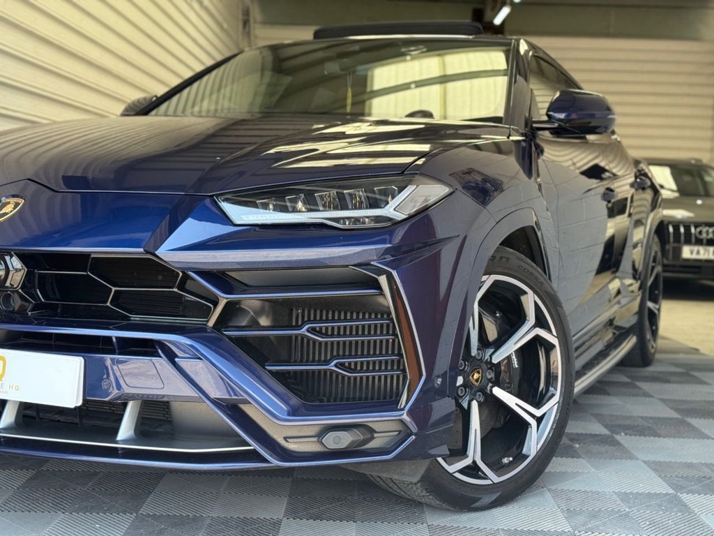 Used Lamborghini Urus 2018 for sale - 76631980: Photo 11
