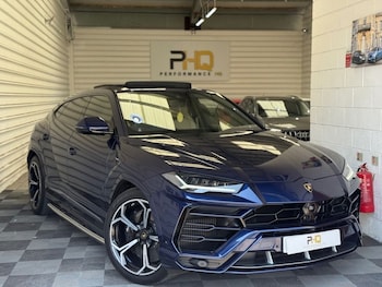Used Lamborghini Urus 2018 for sale - 76631980: Photo