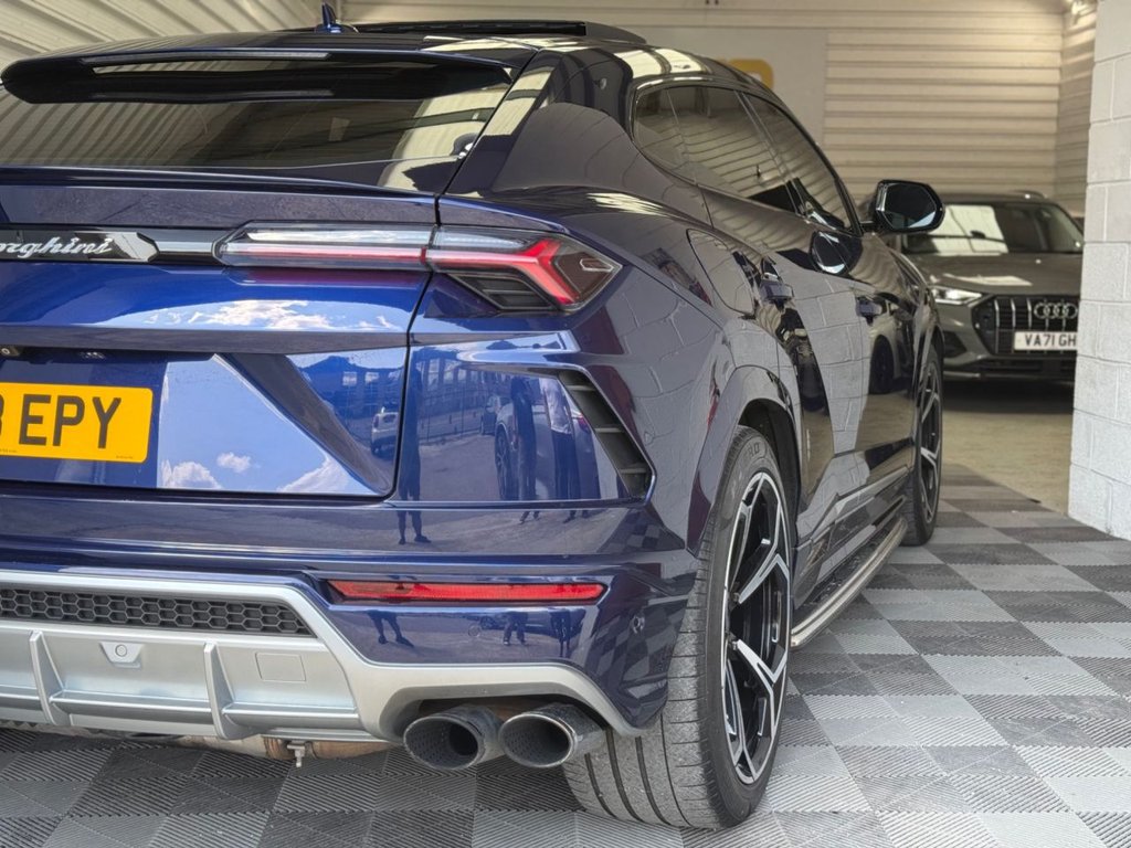 Used Lamborghini Urus 2018 for sale - 76631980: Photo 47