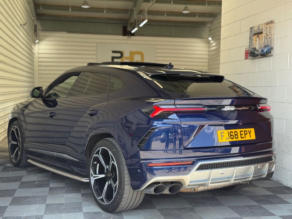 Used Lamborghini Urus 2018 for sale - 76631980: Photo 48