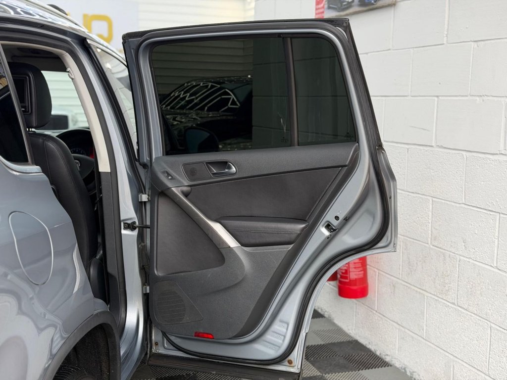 Used Volkswagen Tiguan 2008 for sale - 77360178: Photo 29