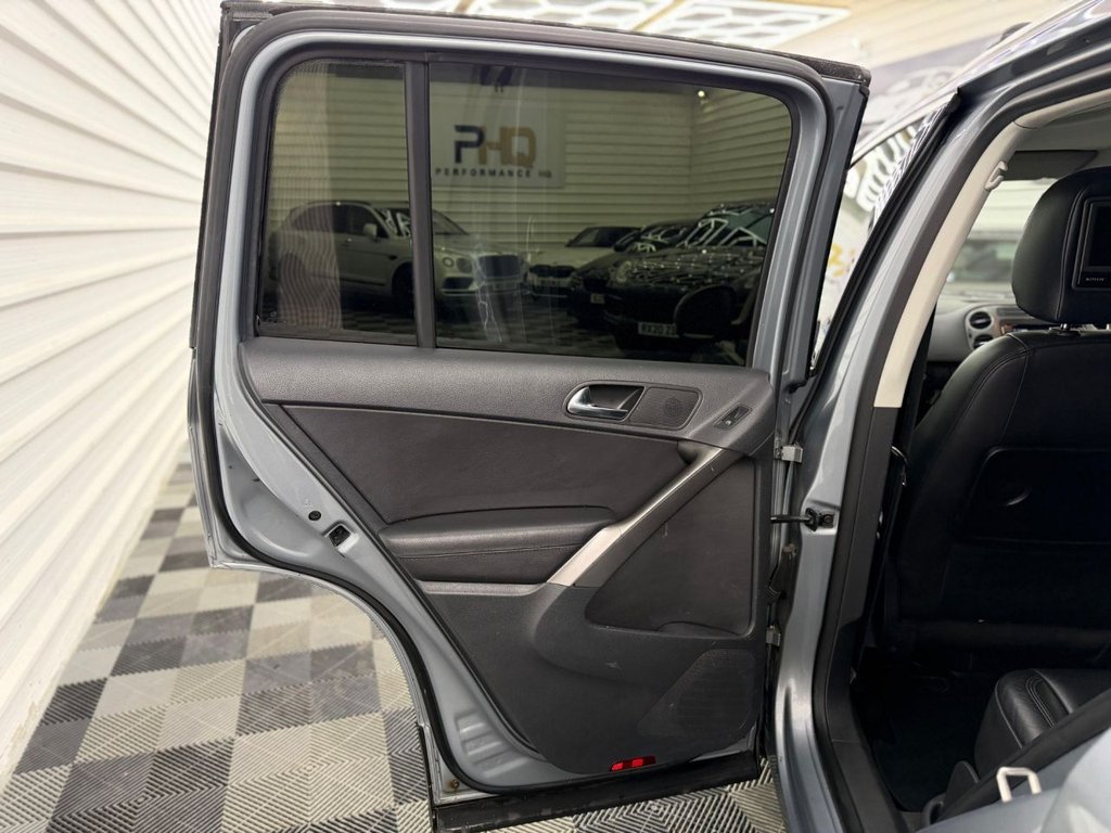 Used Volkswagen Tiguan 2008 for sale - 77360178: Photo 36