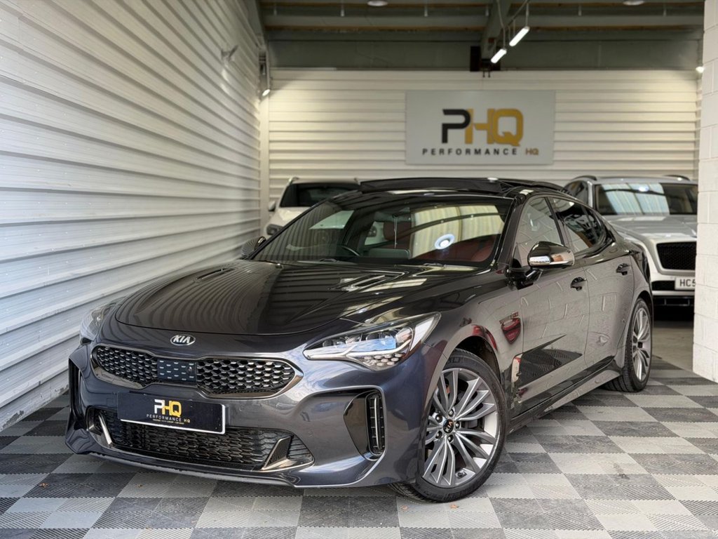 Used Kia Stinger 2018 for sale - 76717201: Photo 1