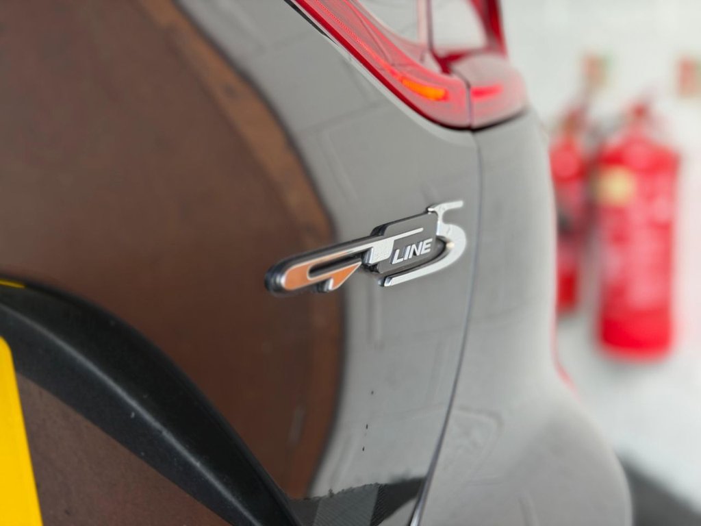 Used Kia Stinger 2018 for sale - 76717201: Photo 24