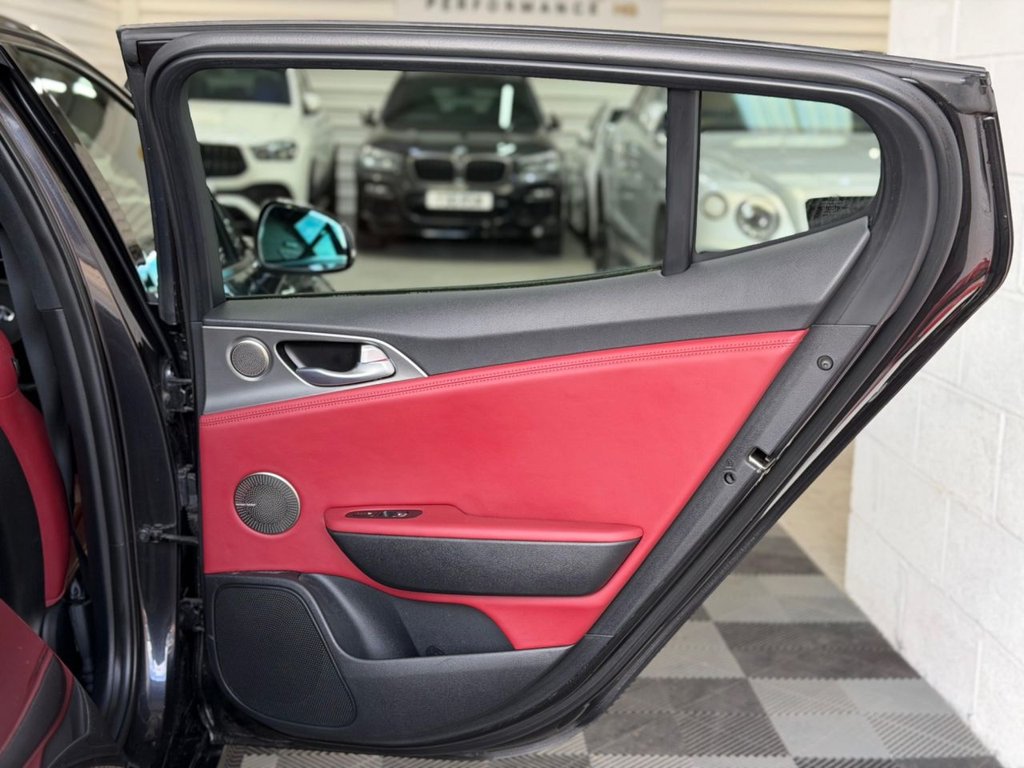 Used Kia Stinger 2018 for sale - 76717201: Photo 35