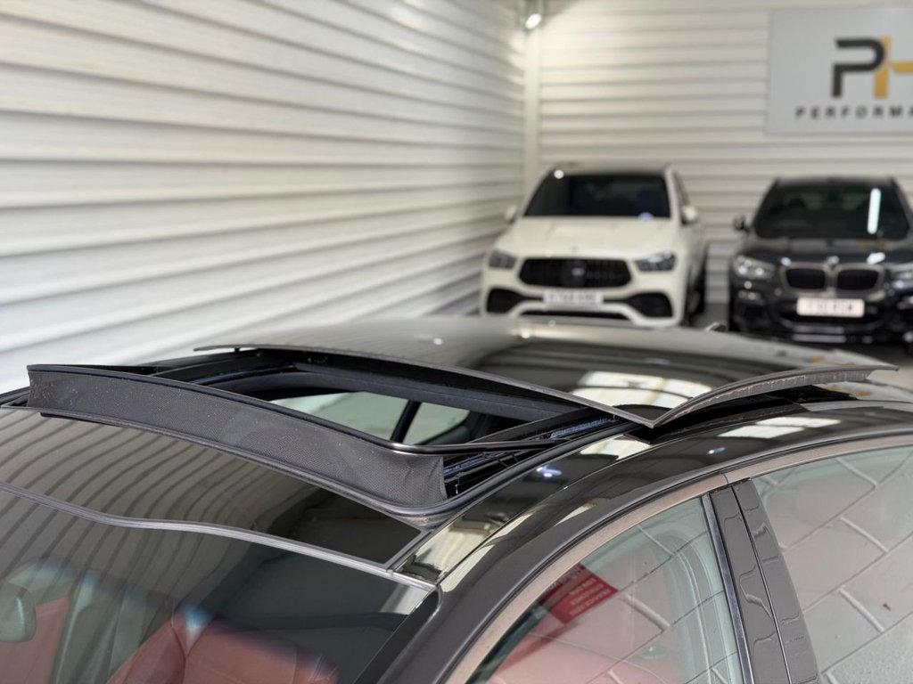 Used Kia Stinger 2018 for sale - 76717201: Photo 8