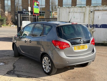 Used Vauxhall Meriva 2015 for sale - 77673459: Photo
