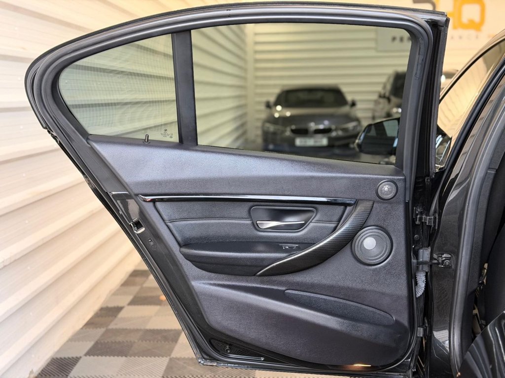 Used BMW 3 Series 2016 for sale - 76717195: Photo 30